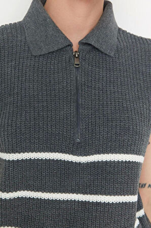 Kadın Moda Şık Polo Yaka Standart Kol Regular Fermuarlı Çizgili Triko Süveter