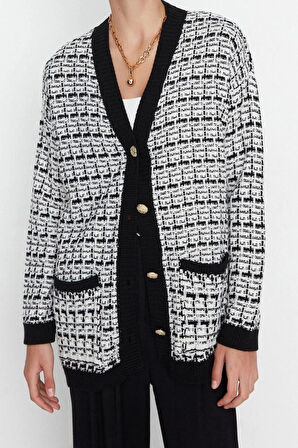 Kadın Moda Şık Midi V Yaka Uzun Kol Dokulu Geniş Kalıp Tüvit Görünümlü Simli Triko Hırka