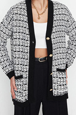 Kadın Moda Şık Midi V Yaka Uzun Kol Dokulu Geniş Kalıp Tüvit Görünümlü Simli Triko Hırka