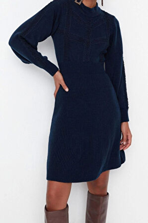 Yeni Regular Business Tek Plaka Triko Bisiklet Yaka Uzun Kol A-Line Mini Boy Elbise