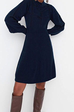 Yeni Regular Business Tek Plaka Triko Bisiklet Yaka Uzun Kol A-Line Mini Boy Elbise