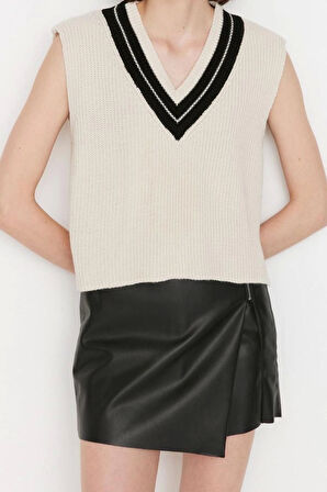 Kadın Moda Şık Crop V Yaka Kolsuz Renk Bloklu Crop Triko Süveter