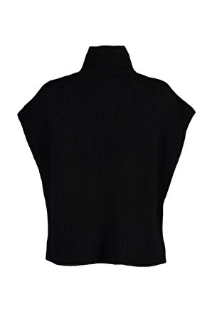 Kadın Moda Şık Dik Yaka Standart Kol Regular Yandan Bağlama Detaylı Yaka Düğmeli Triko Süveter