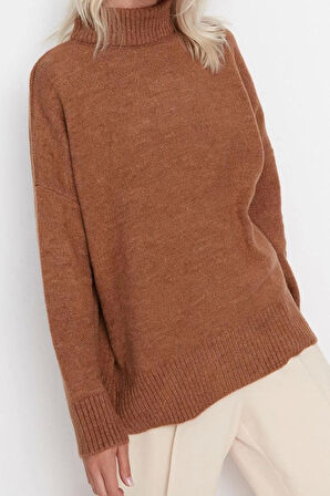 Kadın Moda Şık Regular Dik Yaka Uzun Kol Düz Geniş Kalıp Yumuşak Dokulu Triko Kazak