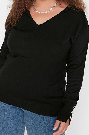 Kadın Büyük Beden Moda Şık Regular V Yaka Uzun Kol Düz Düğme Detaylı Triko Kazak