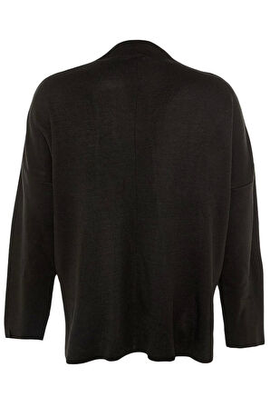 Kadın Büyük Beden Moda Şık Uzun Yarım Balıkçı Yaka Uzun Kol Düz Yanları Yırtmaçlı Triko Kazak