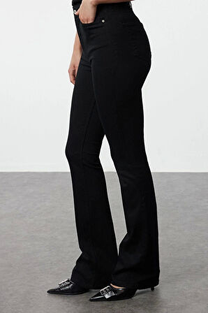 Kadın Moda Şık Kot Pantolon İspanyol Paça Uzun Boy Denim Solmayan Yüksek Bel Jeans