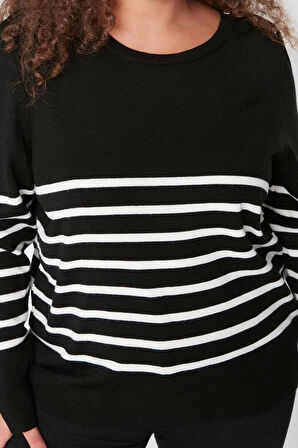 Kadın Büyük Beden Moda Şık Regular Bisiklet Yaka Uzun Kol Çizgili Triko Kazak