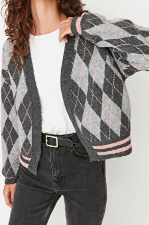 Kadın Moda Şık Regular V Yaka Uzun Kol Baklava Yumuşak Dokulu Baklava Desenli Triko Hırka