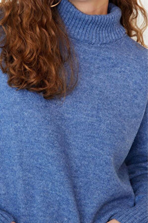 Kadın Moda Şık Regular Dik Yaka Uzun Kol Düz Geniş Kalıp Yumuşak Dokulu Triko Kazak