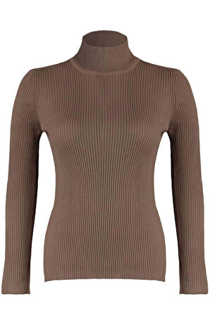 Kadın Büyük Beden Moda Şık Regular Yarım Balıkçı Yaka Uzun Kol Düz İnce Triko Kazak