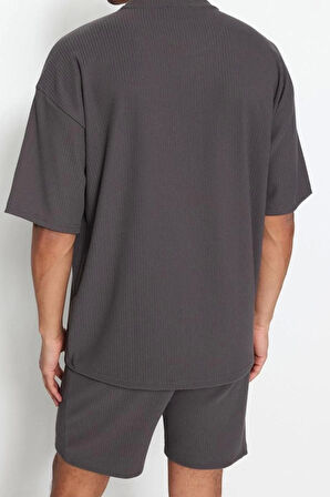 Yeni Sezon Oversize Polyester Bisiklet Yaka Kısa Kol Dokulu Desenli Günlük T-Shirt