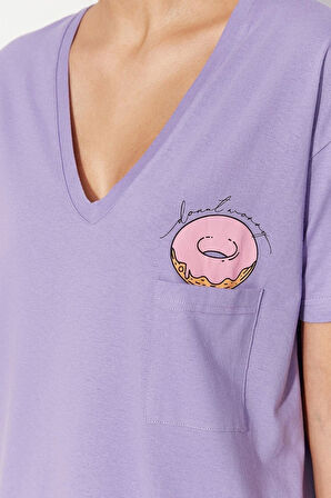 Kadın %100 Pamuk V Yaka Kısa Kol Cep Baskılı Geniş Kalıp Tshirt-Pantolon Örme Pijama Takımı
