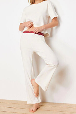 Kadın Bisiklet Yaka Uzun Kol Baskılı Lastik Detaylı Fitilli Pamuklu T-shirt-Pantolon Örme Pijama