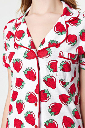 Kadın Pamuk Polyester Gömlek Yaka Kısa Kol Biye Detaylı Çilek Desenli Örme Pijama Takımı