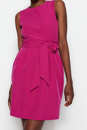 Kadın Moda Şık Mini Boy Bisiklet Yaka Regular Kuşaklı Vücudu Saran Dokuma Elbise