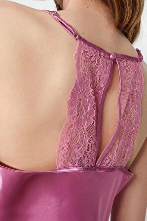 Kadın Polyester V Yaka Askılı Kol Dantel Detaylı İp Askılı Saten Dokuma Pijama Takımı