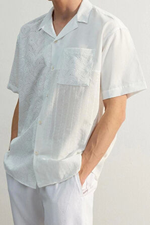 Erkek Moda Kısa Kol Dokuma Limited Edition Beyaz Oversize Brode Bloklu Yazlık Gömlek