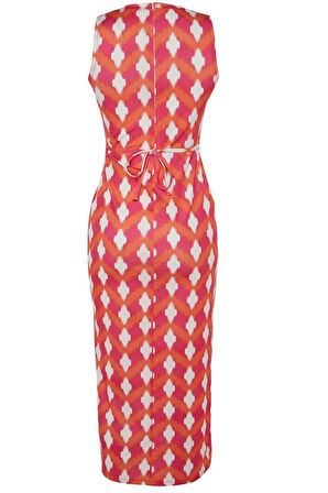 Kadın Moda Midi Boy Choker Yaka Slim Retro Desenli Cut Out Detaylı Vücuda Oturan Örme Kalem Elbise
