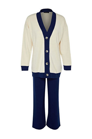 Kadın Moda Şık Geniş Paça Regular Boy Uzun Kollu Şerit Detaylı Hırka-Pantolon Triko Takım