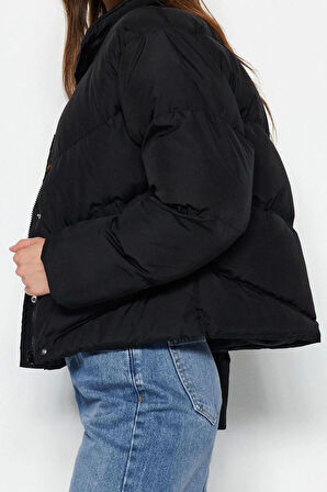 Kadın Moda Şık Regular Dik Yaka Standart Düz Astarlı Regular Su İtici Şişme Mont