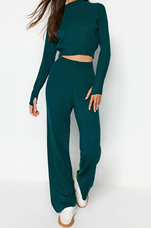 Kadın Moda Şık Regular Boy Uzun Kollu Crop Fitilli Parmak Detaylı Triko Alt-Üst Takım
