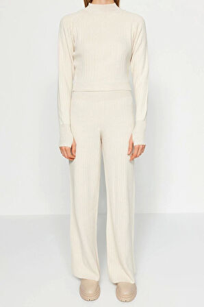 Kadın Moda Şık Boru Paça Crop Boy Uzun Kollu Crop Parmak Detaylı Triko Alt-Üst Takım