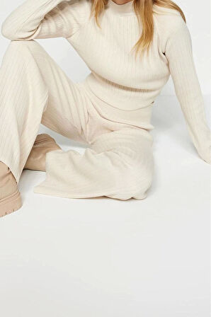 Kadın Moda Şık Boru Paça Crop Boy Uzun Kollu Crop Parmak Detaylı Triko Alt-Üst Takım