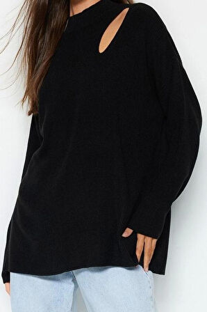 Kadın Moda Şık Bisiklet Yaka Standart Kol Regular Geniş Kalıp Pencere Cut Out Triko Kazak