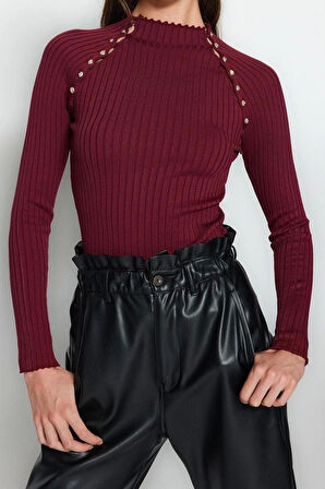 Kadın Moda Şık Dik Yaka Standart Kol Regular Pencere Cut Out Aksesuar Detaylı Triko Kazak
