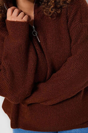 Kadın Büyük Beden Moda Şık Regular Fermuarlı Yaka Uzun Kol Düz Fermuarlı Yaka Triko Kazak