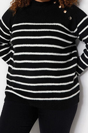 Kadın Büyük Beden Moda Şık Regular Bisiklet Yaka Uzun Kol Çizgili Gold Düğme Detaylı Triko Kazak