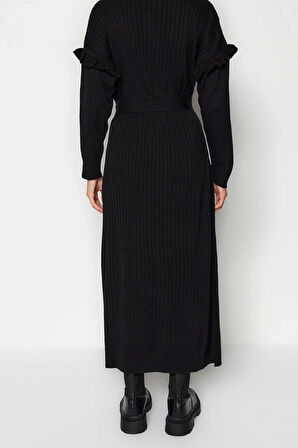 Kadın Moda Şık Tesettür Maxi Boy Dik Yaka Regular Fırfır Detaylı Ribana Örme Elbise