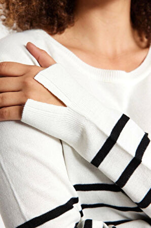 Kadın Büyük Beden Moda Şık Regular Bisiklet Yaka Uzun Kol Çizgili Triko Kazak