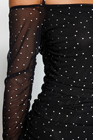 Kadın Mini Boy Fitted Puantiyeli Vücuda Oturan Astarlı Drapeli Örme Tül Kısa Abiye Elbise