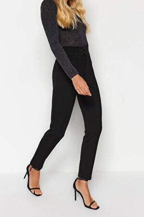 Kadın Dar Paça Uzun Boy Örme Toparlayıcı Yüksek Bel Nervürlü Beli Lastikli Slim Fit Kalın Pantolon