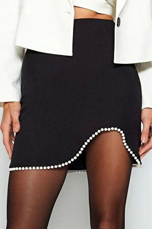 Kadın Moda Stil Mini Astarsız Dokuma İnci Aksesuarlı Etek