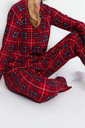 Kadın Polyester Gömlek Yaka Uzun Kol Yumuşak Hissiyatlı Ekoseli Uyku Bantlı Örme Pijama Takımı