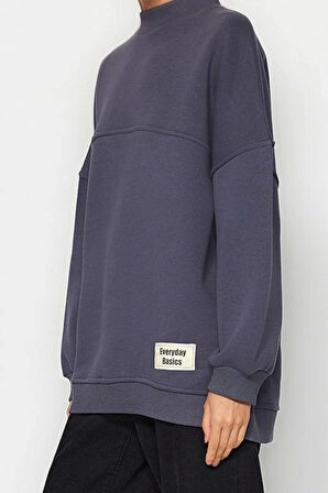 Kadın Tesettür Moda Oversize Bisiklet Yaka Standart Kol Regular Örme İçi Polarlı Tüylü Sweatshirt