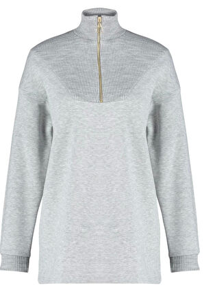Kadın Tesettür Moda Şık Regular Dik Yaka Standart Kol Regular Fermuarlı Yaka Detaylı Örme Sweatshirt