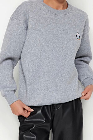 Kadın Bisiklet Yaka Standart Kol Animal Nakışlı Normal Kalıp Kalın İçi Polarlı Örme Sweatshirt