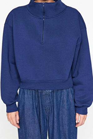 Kadın Fitted Fermuarlı Yaka Düşük Kol Crop Rahat Kesim Crop Fermuarlı Kalın Polarlı Örme Sweatshirt