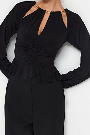 Kadın Moda Şık Regular Asimetrik Yaka Fitted Kalıp Örme Pencere Cut Out Detaylı Aksesuarlı Bluz