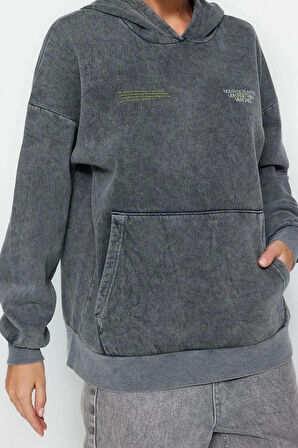 Kadın Moda Bol Kapüşonlu Düşük Kol Uzun Kalın İçi Polarlı Yıkama Efektli Geniş Kalıp Örme Sweatshirt