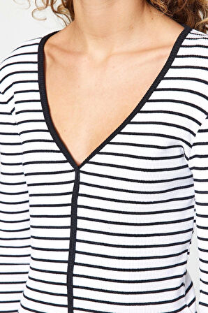Kadın Moda V Yaka Lastikli Paça Uzun Kol Çizgili Manşet ve Biyeli Tshirt-Jogger Örme Pijama Takımı