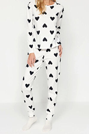 Kadın %100 Pamuk Bisiklet Yaka Uzun Kol %100 Pamuk Kalpli Tshirt-Jogger Örme Pijama Takımı
