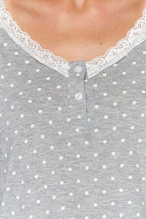 Kadın V Yaka Uzun Kol Pamuklu Puantiyeli Dantel Detaylı Tshirt-Pantolon Örme Pijama Takımı