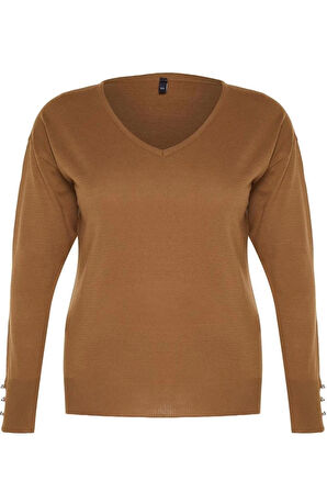 Kadın Büyük Beden Moda Şık Regular V Yaka Uzun Kol Düz Düğme Detaylı Triko Kazak