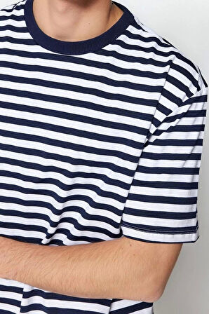 Yeni Sezon Rahat Pamuk Polyester Bisiklet Yaka Kısa Kol Çizgili Desenli Günlük T-Shirt