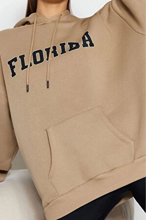 Kadın Oversize Kapüşonlu Standart Kol Standart Kalın Polarlı Baskılı Geniş Kalıp Örme Sweatshirt